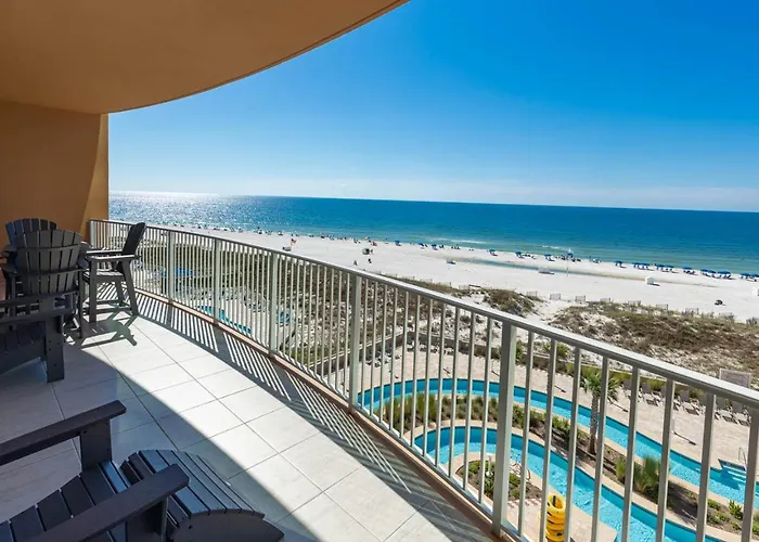Phoenix Gulf Towers 407 Apartment *